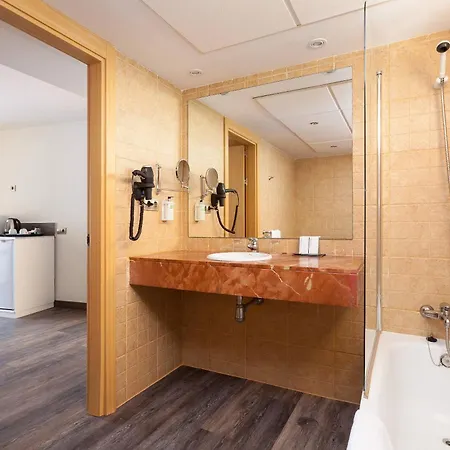 Hotel Sol By Melia Lanzarote