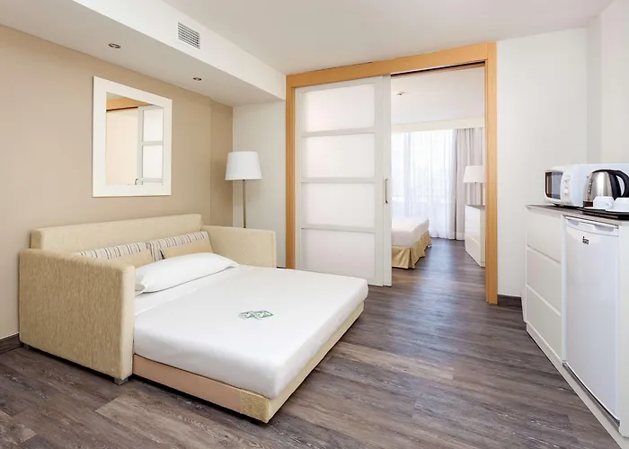 Sol Lanzarote מלון 4*