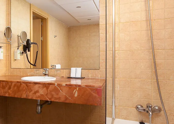 Sol Lanzarote מלון