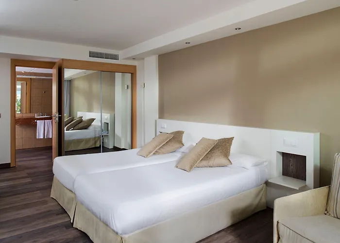 Sol Lanzarote מלון