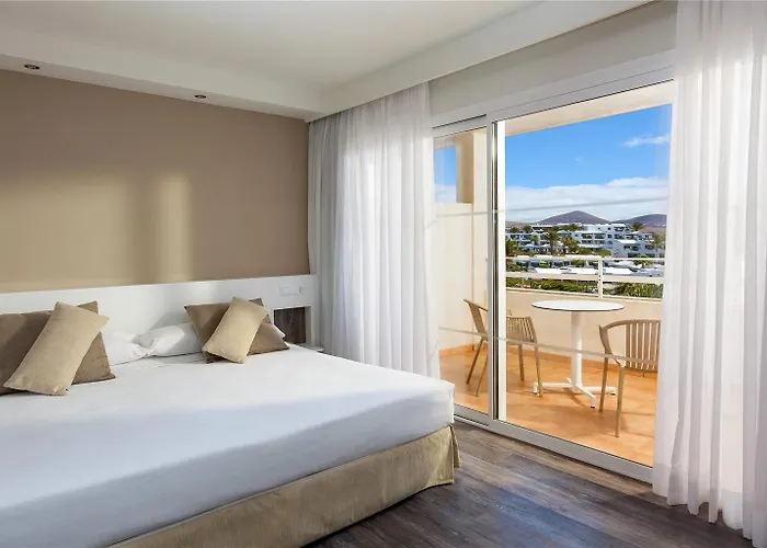 Sol Lanzarote מלון